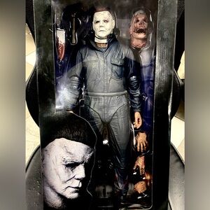 HALLOWEEN - MICHAEL MYERS 12" ACTION FIGURE